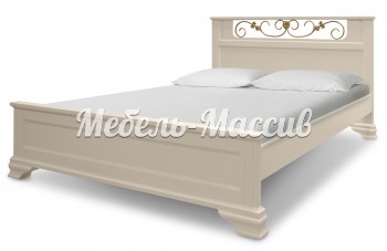 Кровать Агата из массива
